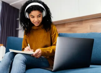 How UX Design Revolutionizes the E-Learning Industry UX design for e-learning platforms